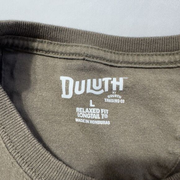 Duluth Brown Mens  Relaxed Fit Longtail Short Sleeves Pocket T-Shirt Sz Lg - Picture 5 of 6